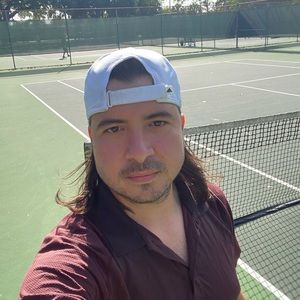 Meet your Posher, Marcos